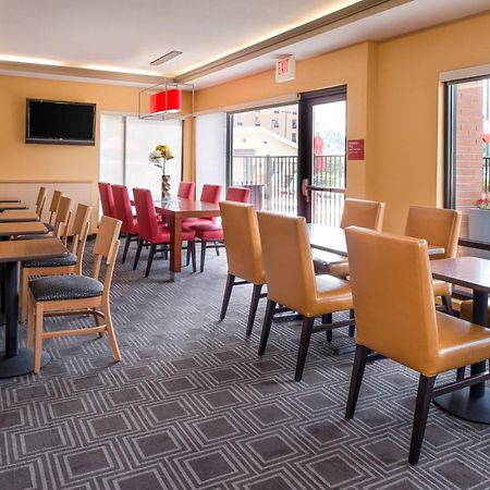 Towneplace Suites Huntington Exterior photo