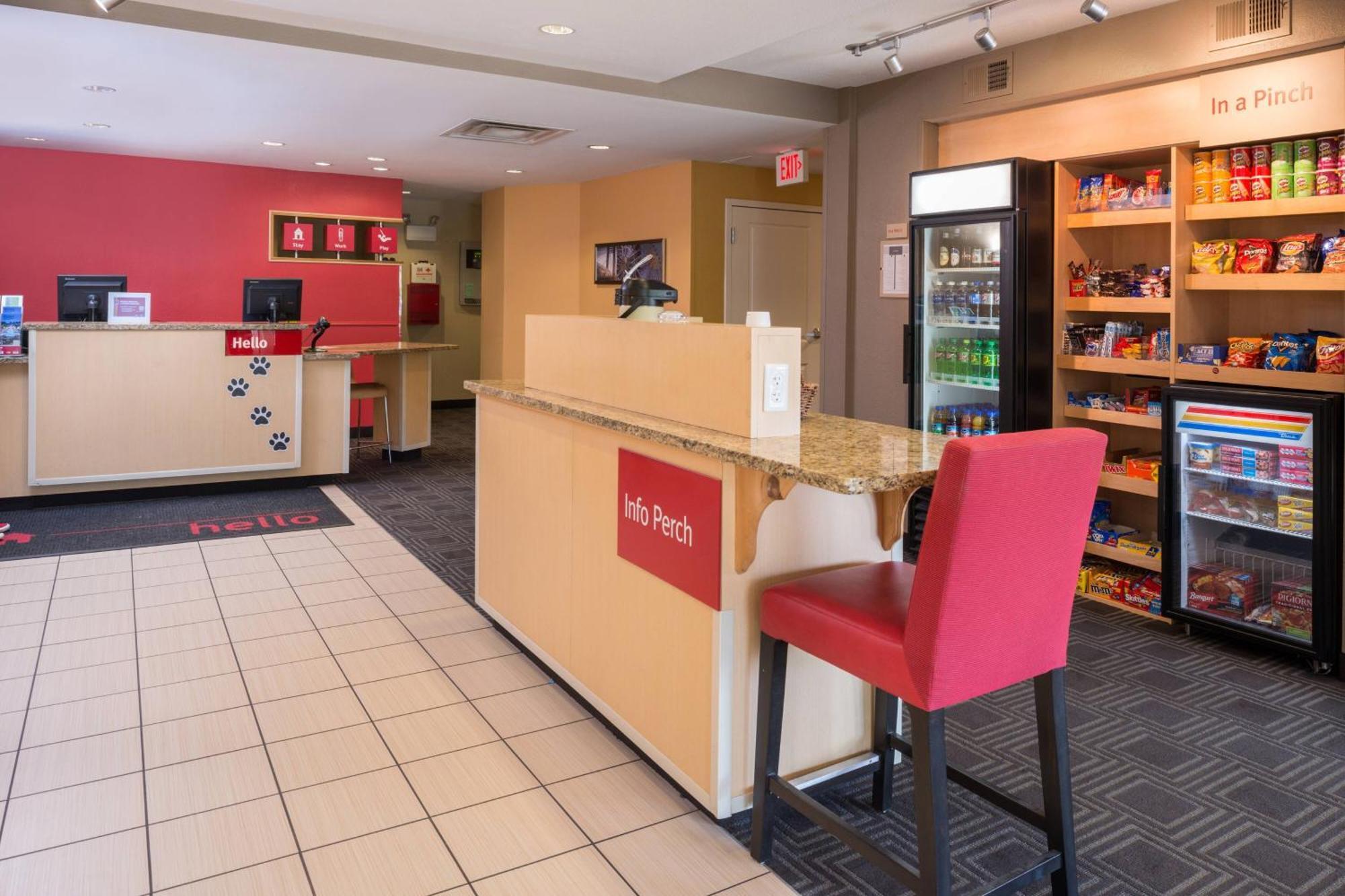 Towneplace Suites Huntington Exterior photo