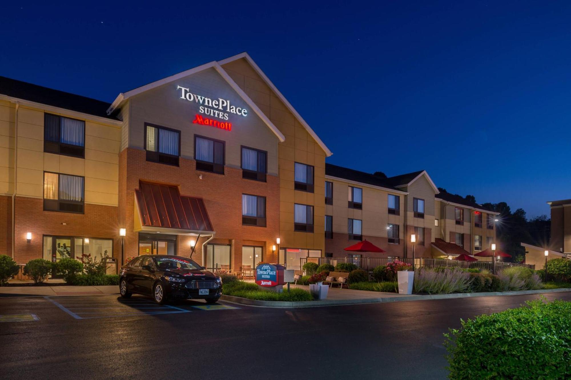 Towneplace Suites Huntington Exterior photo