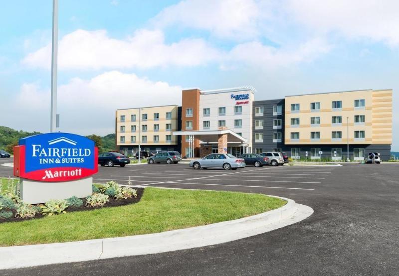 Towneplace Suites Huntington Exterior photo